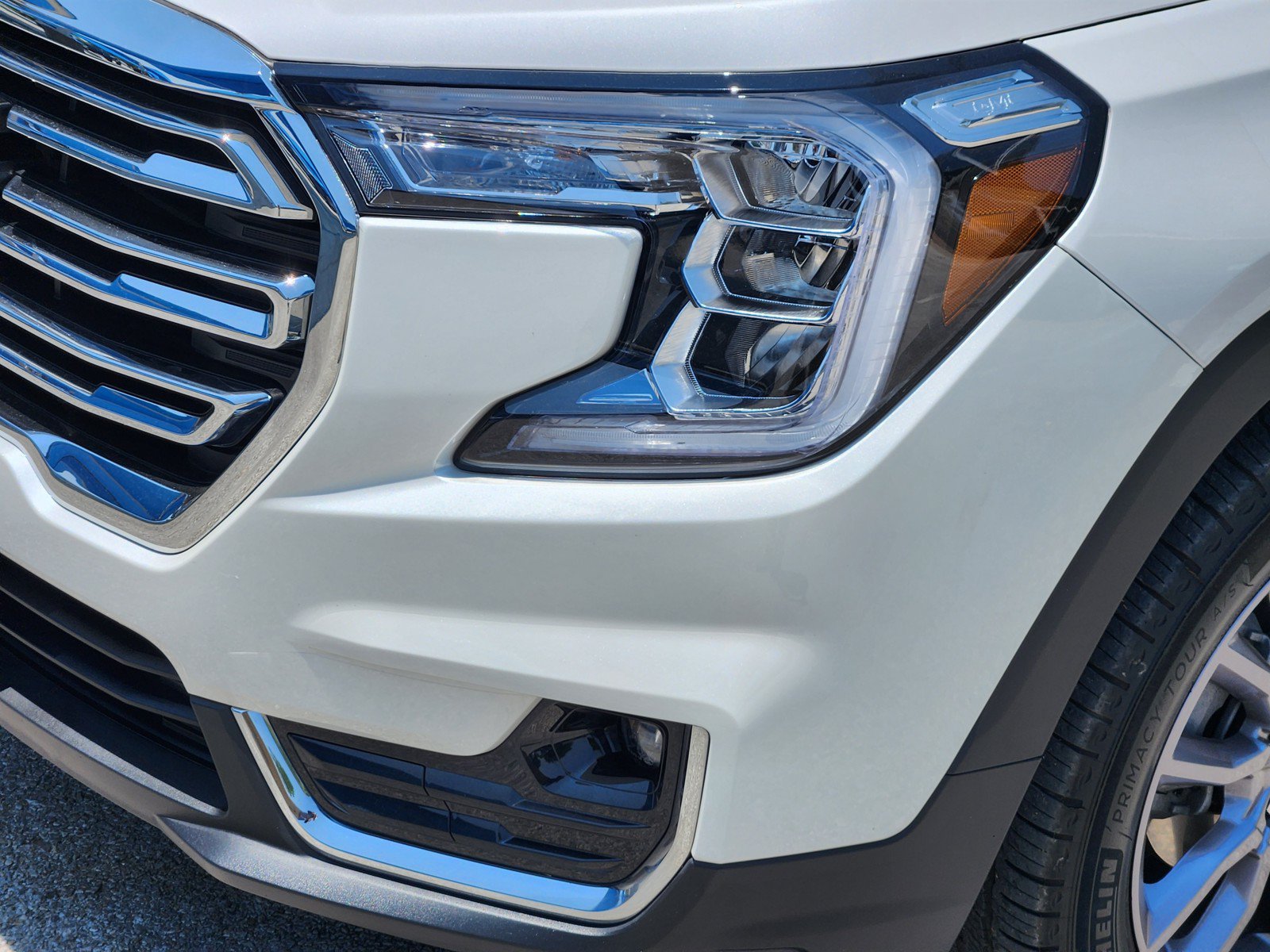Used 2023 GMC Terrain SLT w/ LPO, Floor Liner Package FWD image 26