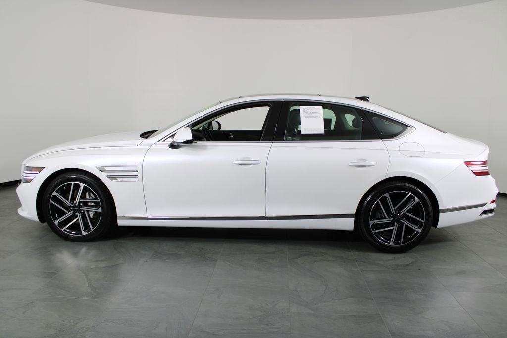 Used 2025 Genesis G80 2.5T Advanced image 9