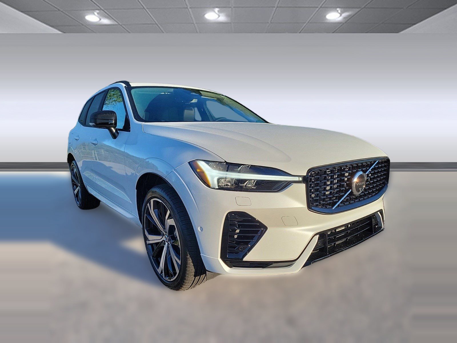 New 2024 Volvo XC60 T8 Ultimate w/ Protection Package Premier image 24