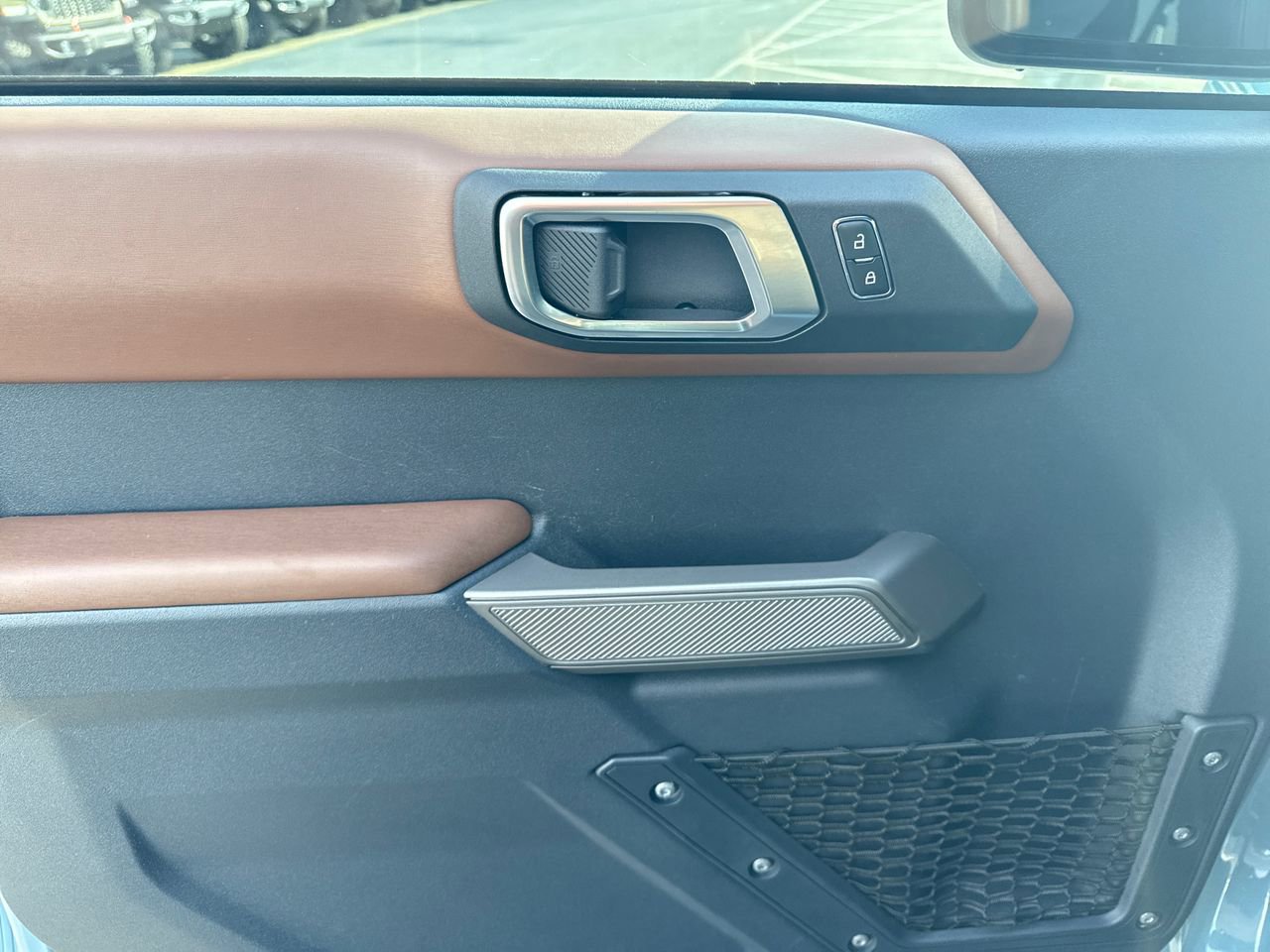 Used 2023 Ford Bronco Outer Banks image 17