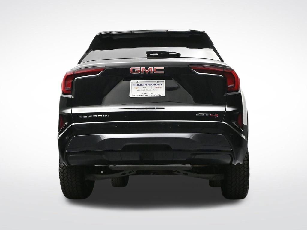 Used 2026 GMC Terrain AT4 image 28