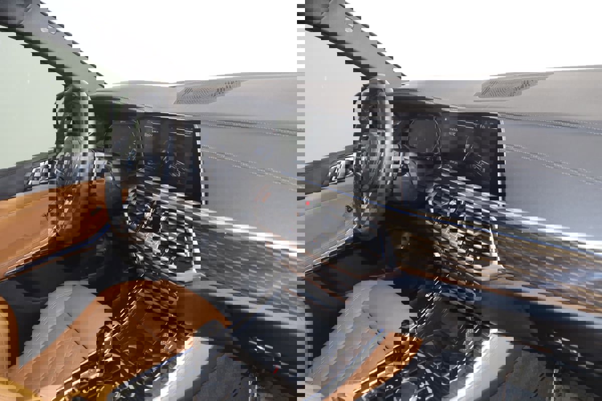 Used 2023 BMW X5 xDrive45e w/ M Sport Package image 52