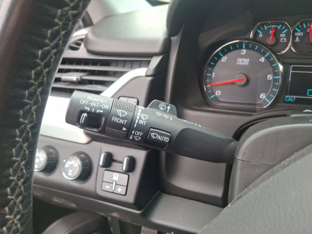 Used 2020 GMC Yukon SLE w/ SLE Value Package AWD/4WD image 16
