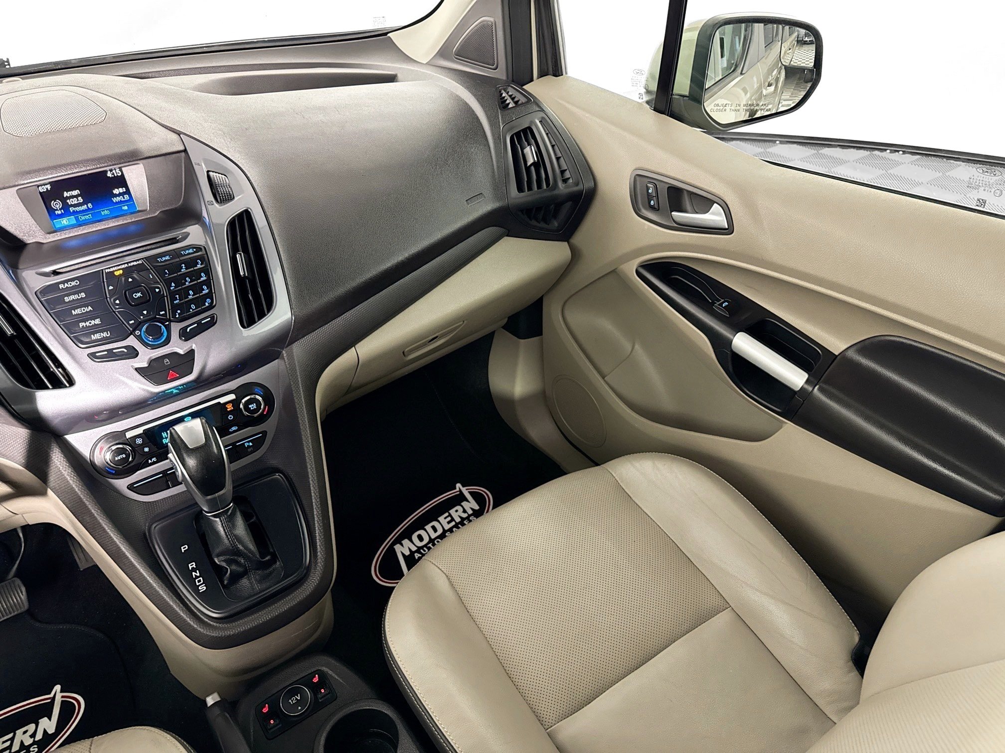 Used 2016 Ford Transit Connect Titanium FWD image 33