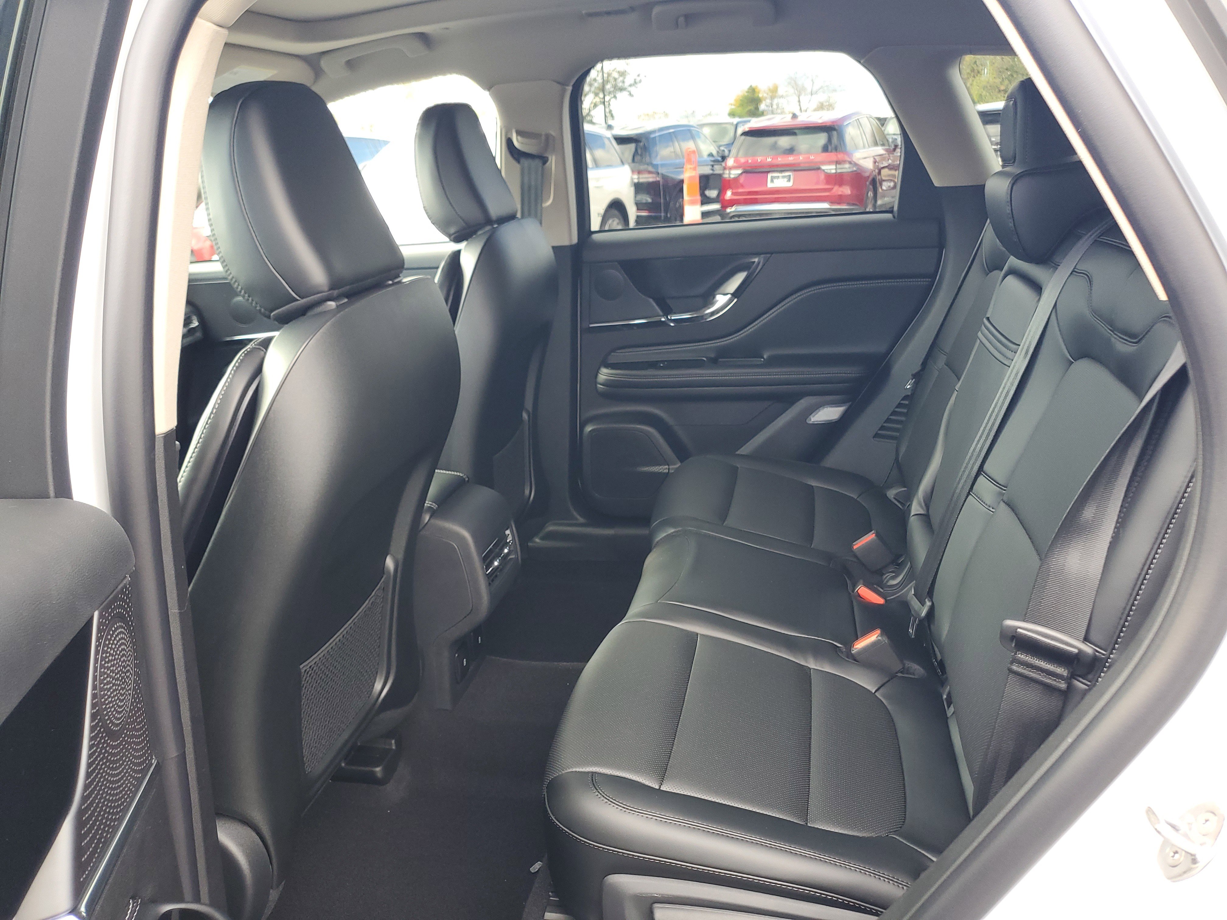 New 2026 Lincoln Corsair Premiere image 25