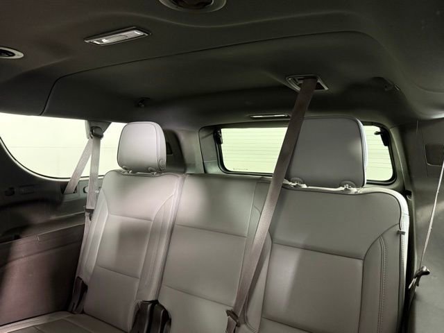 Used 2023 GMC Yukon XL SLT image 23