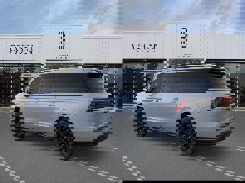 New 2025 Lincoln Navigator L Reserve w/ Jet Appearance Package image 4