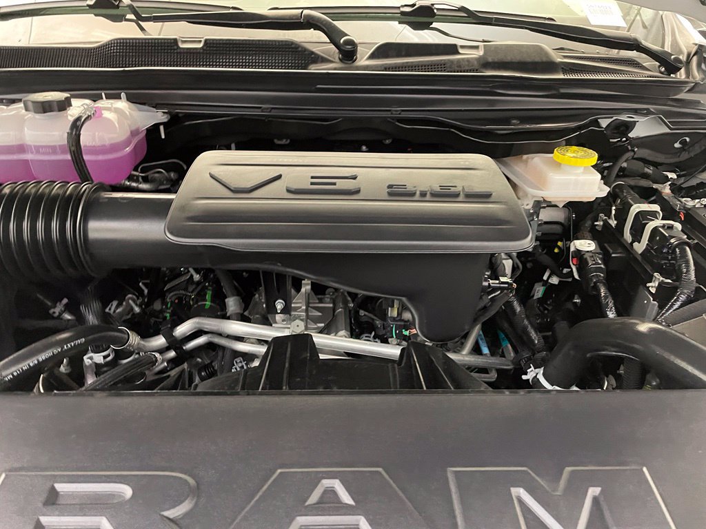 New 2026 RAM 1500 Express AWD/4WD image 19