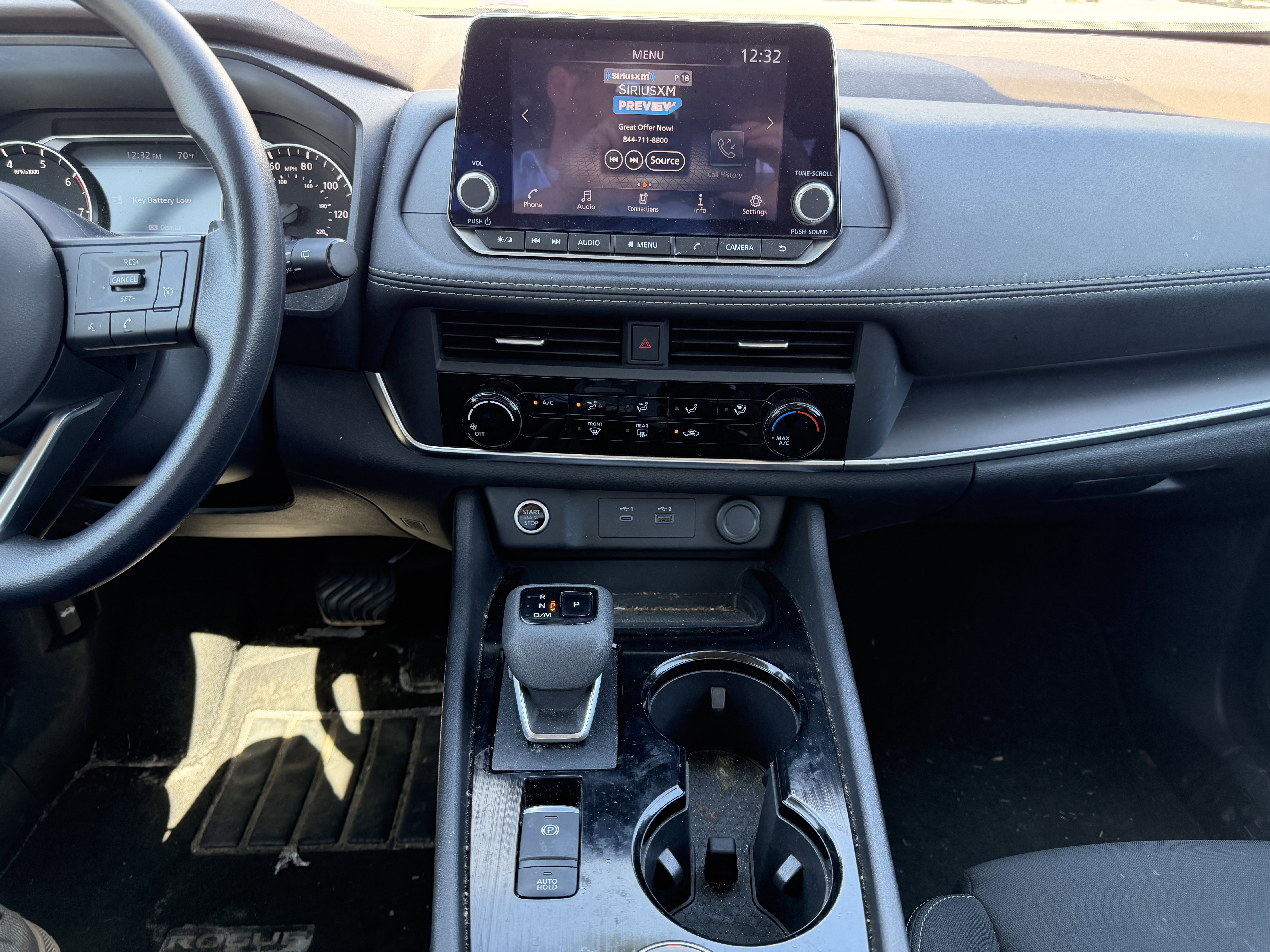 Used 2023 Nissan Rogue S image 18