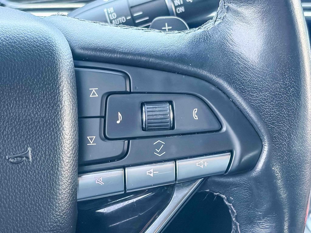 Certified 2022 Cadillac Escalade Sport AWD/4WD image 20
