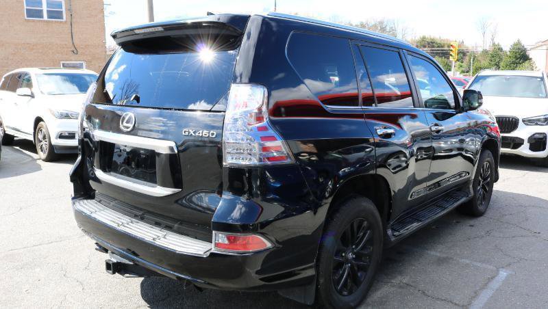 Used 2020 Lexus GX 460 Premium w/ Premium Package image 8