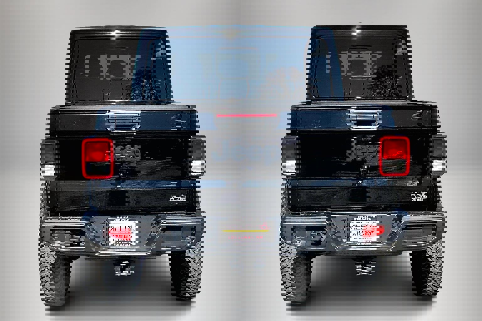 Used 2025 Jeep Gladiator Sport image 5