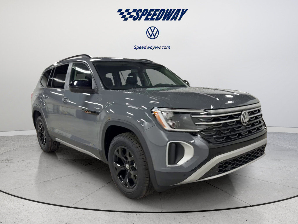New 2026 Volkswagen Atlas Peak Edition AWD/4WD image 2