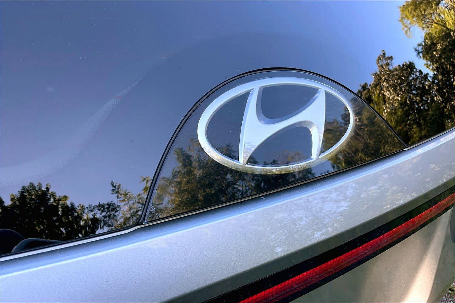 Used 2022 Hyundai Tucson Limited AWD/4WD image 27