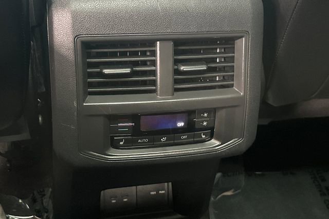 Certified 2023 Volkswagen Atlas SEL Premium image 16