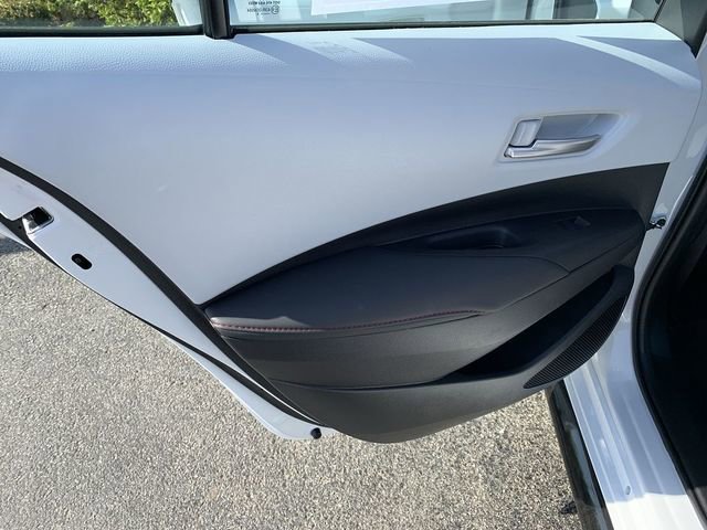 Used 2025 Toyota Corolla SE image 15