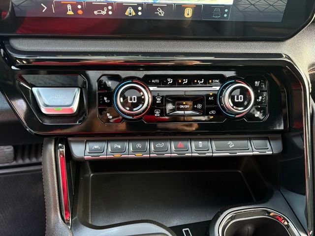 Used 2024 GMC Sierra 1500 AT4 w/ Technology Package image 20