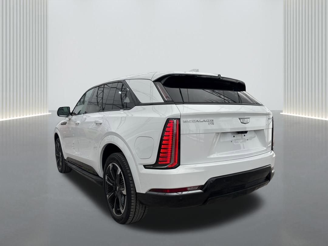 New 2025 Cadillac Escalade IQ Sport 2 image 7
