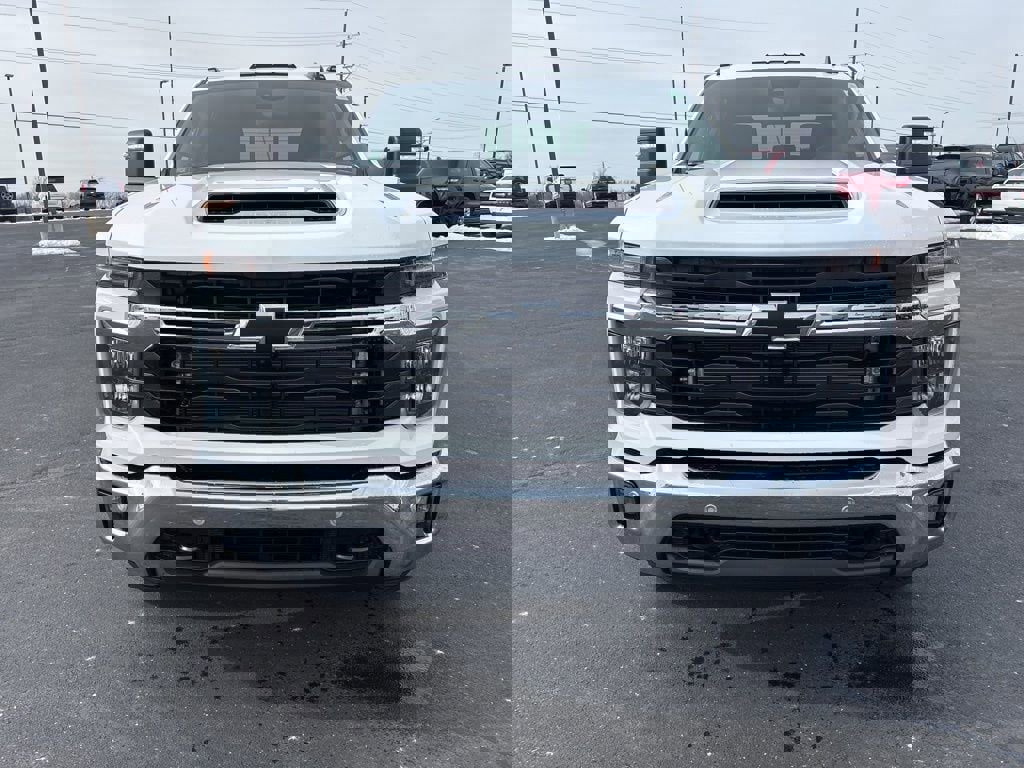 New 2026 Chevrolet Silverado 3500 LT w/ All Star Edition image 8