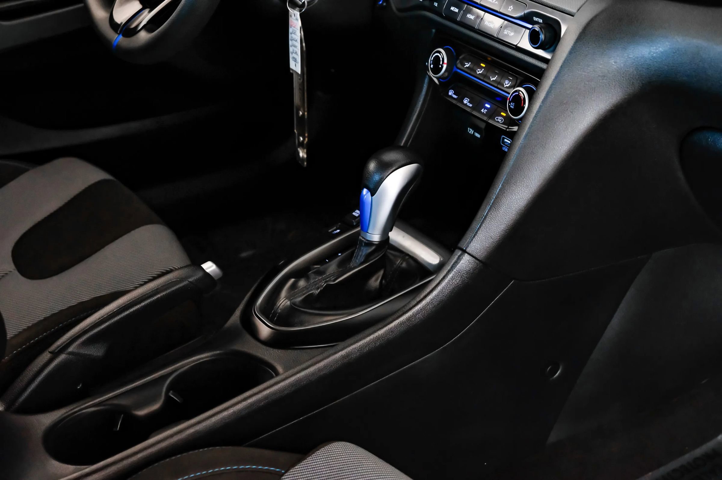 Used 2020 Hyundai Veloster 2.0 FWD image 15