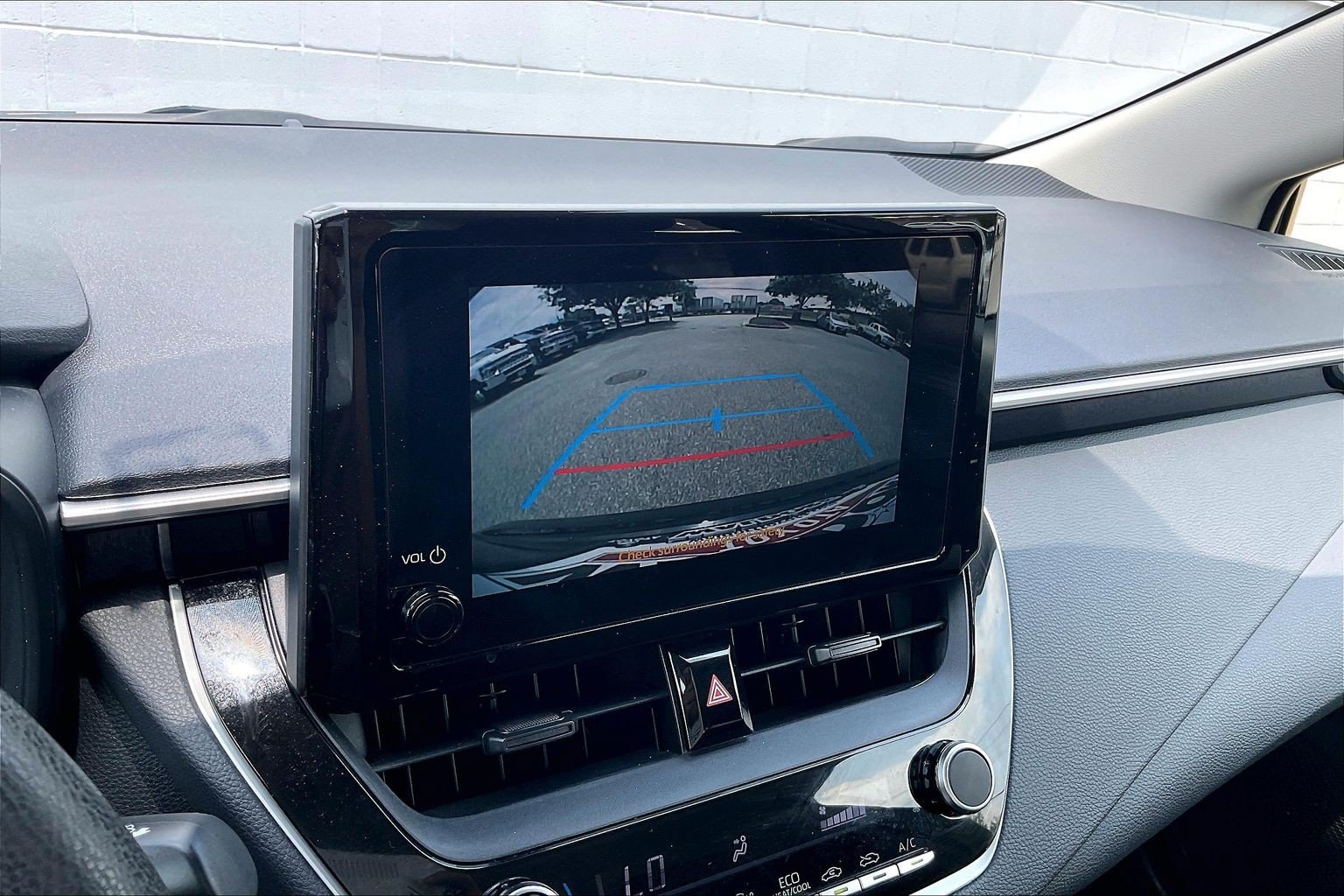 Used 2025 Toyota Corolla LE FWD image 26