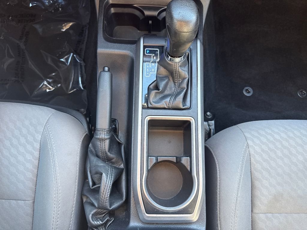 Used 2020 Toyota Tacoma SR5 image 21