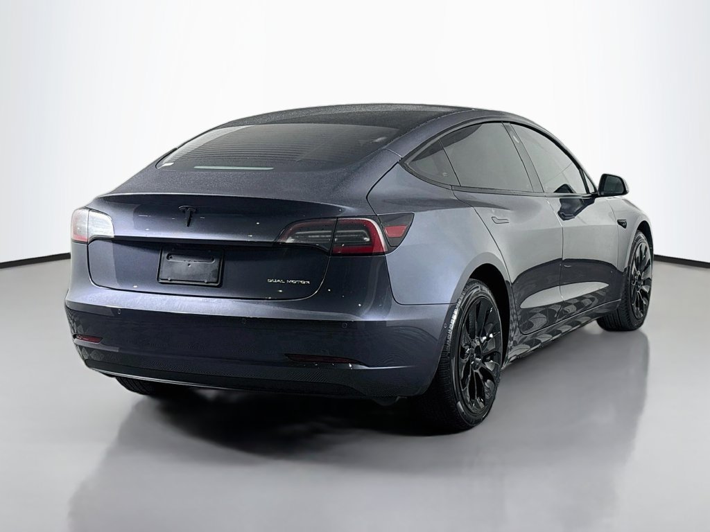 Used 2022 Tesla Model 3 Long Range AWD/4WD image 8