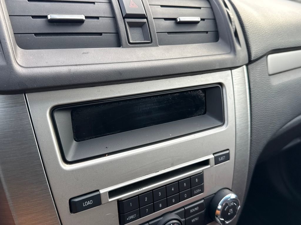 Used 2012 Ford Fusion SE image 19