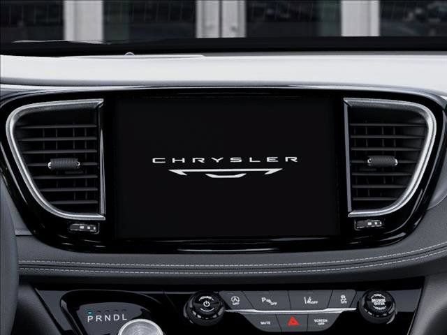 New 2027 Chrysler Pacifica Select AWD/4WD image 18