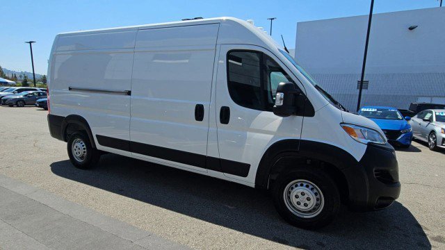 Used 2026 RAM ProMaster 2500 w/ Convenience Group FWD image 2