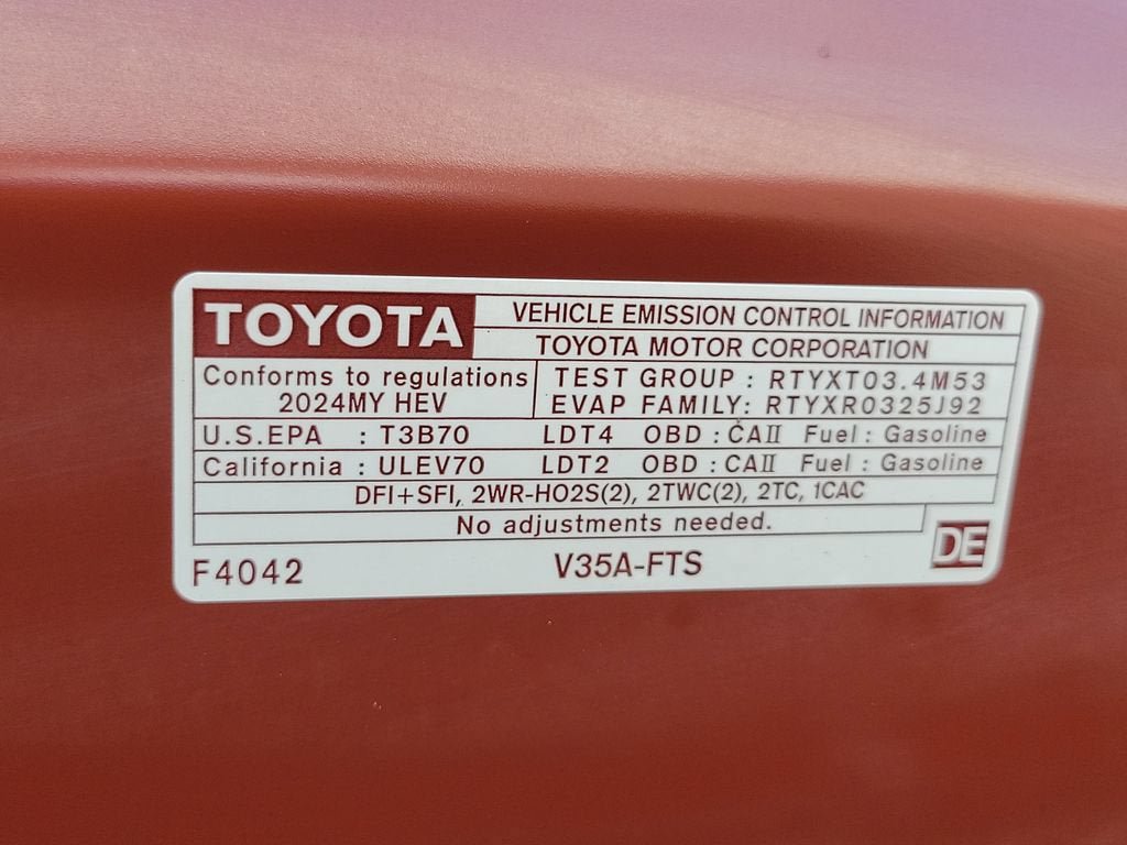 Used 2024 Toyota Tundra TRD Pro AWD/4WD image 34