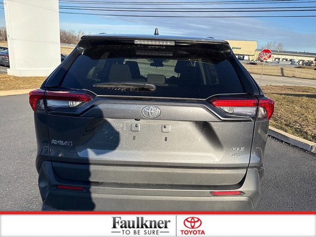 Certified 2022 Toyota RAV4 XLE image 4