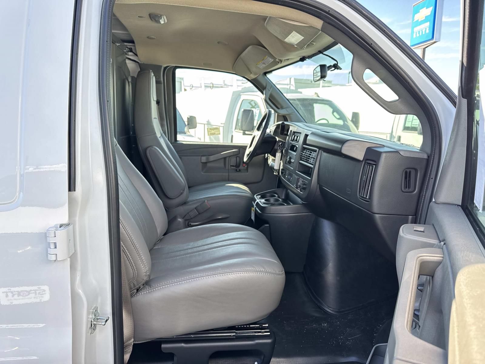 New 2026 Chevrolet Express 2500 Extended w/ Driver Convenience Package RWD image 11