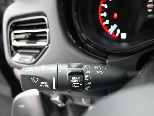 Used 2025 Dodge Durango R/T image 30