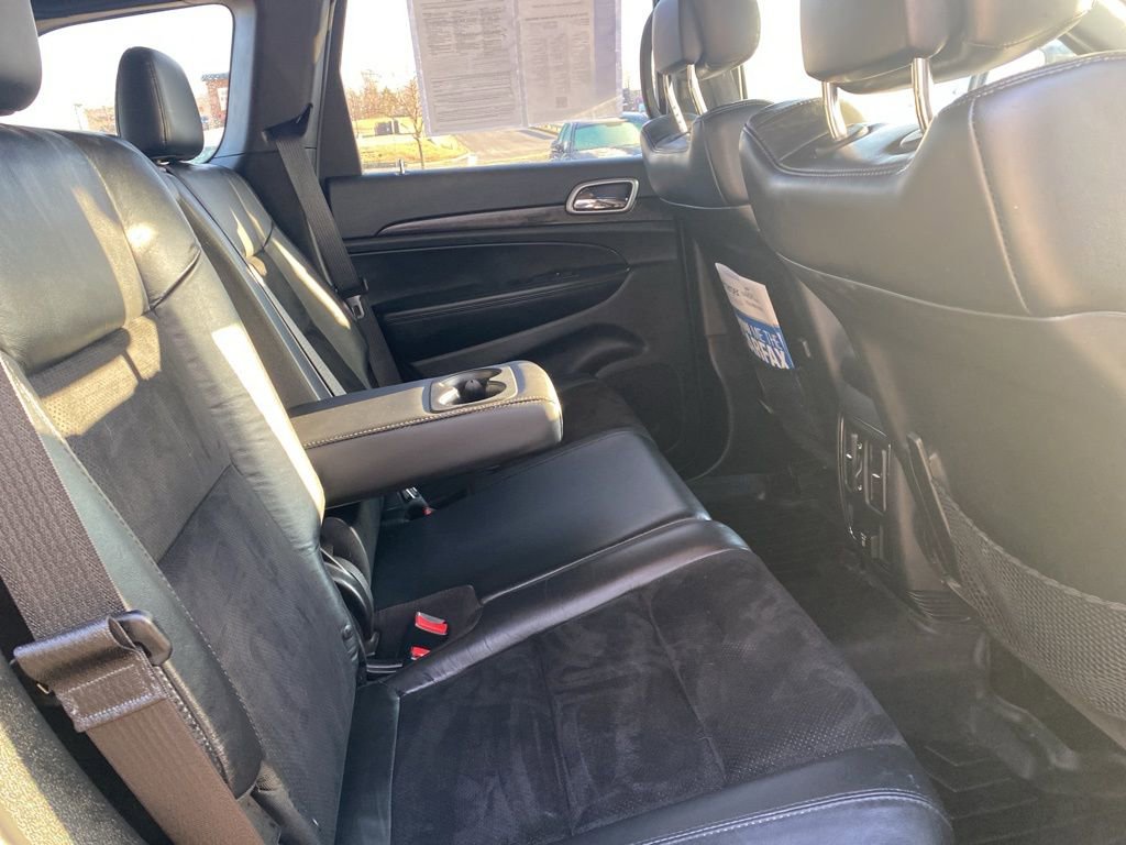 Certified 2018 Jeep Grand Cherokee Altitude image 12