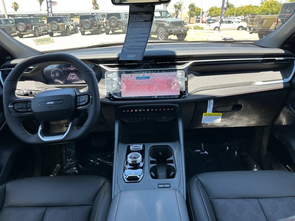 New 2026 Jeep Cherokee Overland w/ Trailer Tow Group AWD/4WD image 18