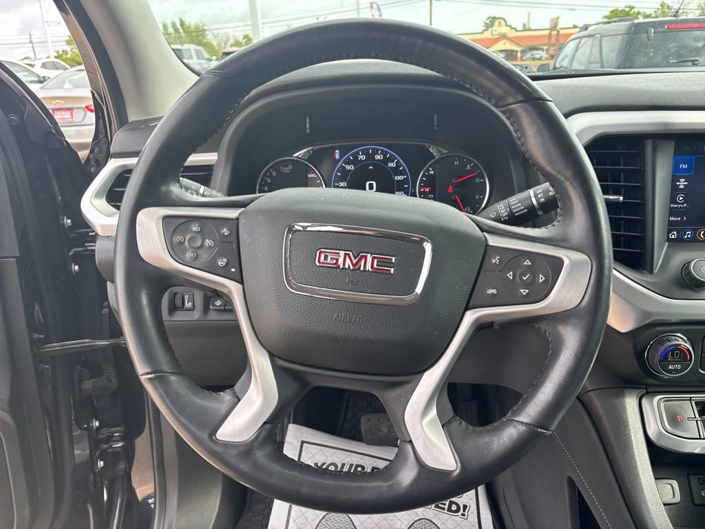 Used 2022 GMC Acadia SLT w/ Elevation Edition image 15