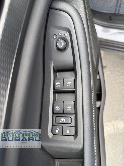 Used 2025 Jeep Grand Cherokee Laredo w/ Luxury Tech Group I image 36