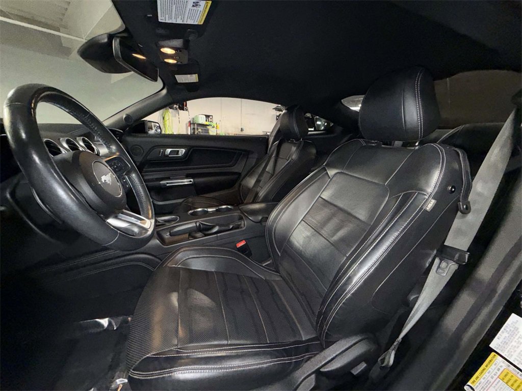 Used 2021 Ford Mustang GT Premium w/ Equipment Group 401A image 2