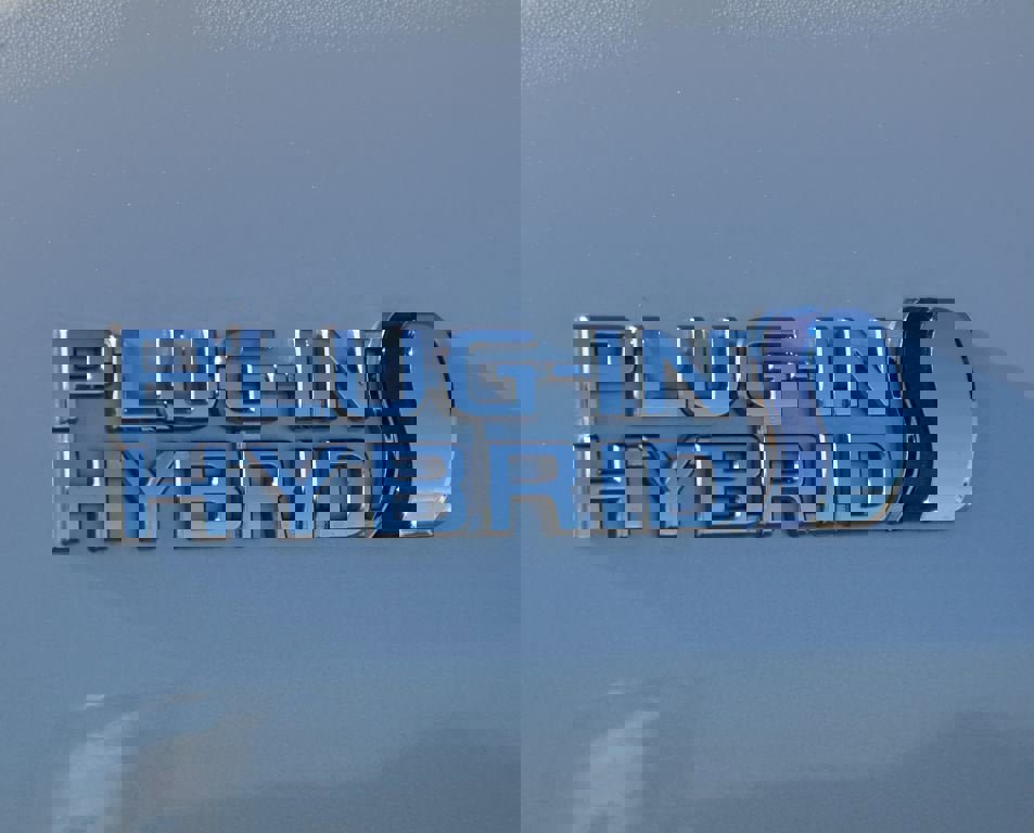 Used 2024 Toyota RAV4 XSE image 18