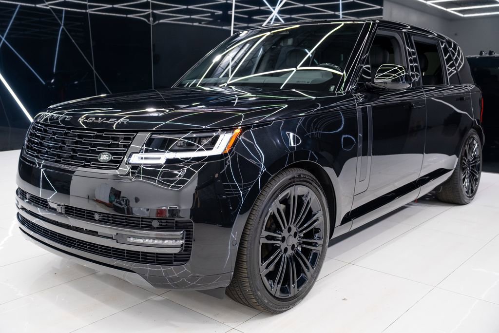 Used 2026 Land Rover Range Rover Long Wheelbase SE image 8