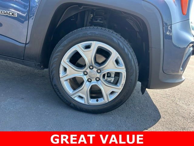 Used 2022 Jeep Renegade Limited image 8