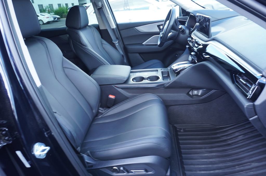 Used 2025 Acura MDX SH-AWD image 9