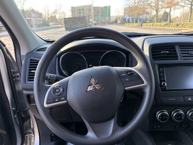 Used 2025 Mitsubishi Outlander Sport ES image 19