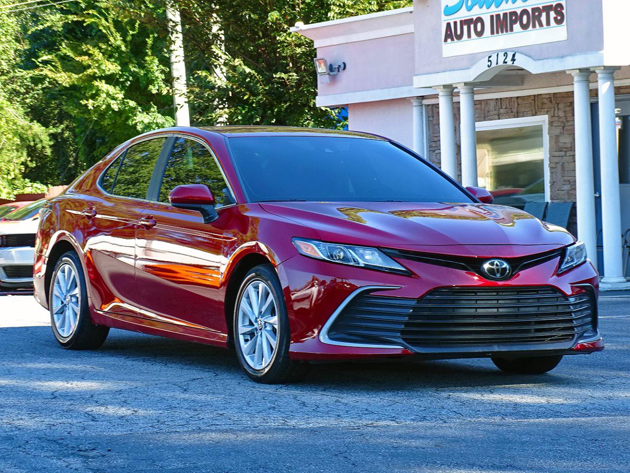Used 2023 Toyota Camry LE FWD image 7