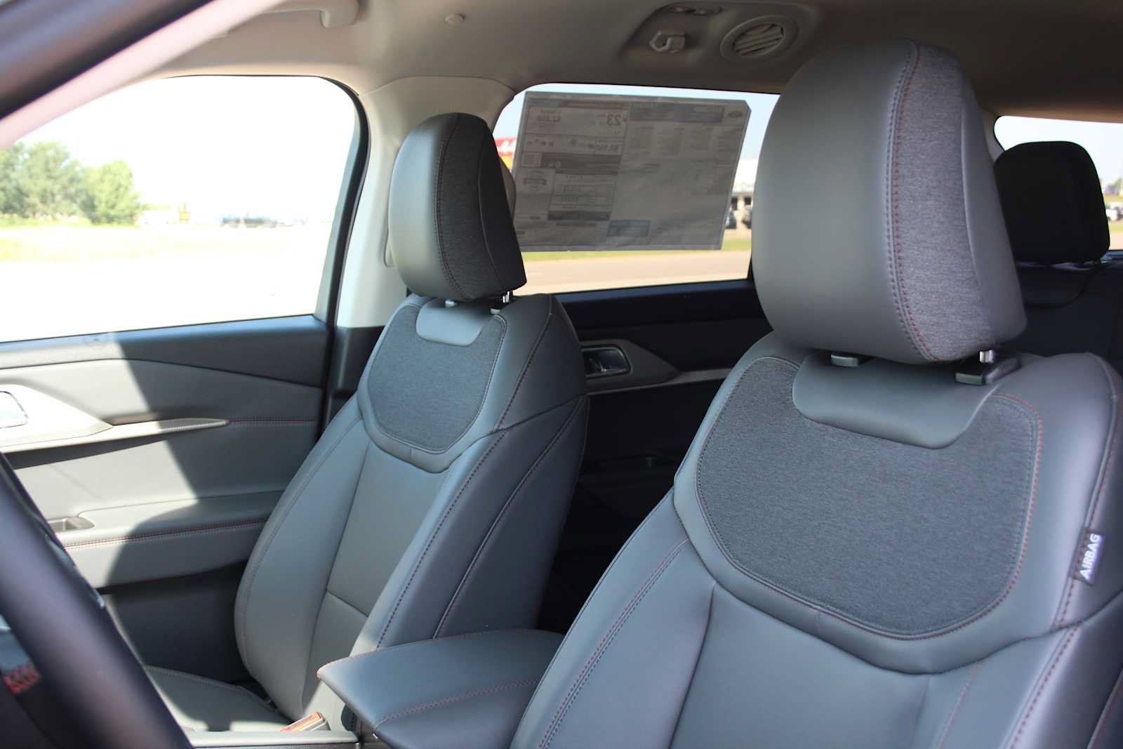 New 2026 Ford Explorer Active w/ Active Comfort Package AWD/4WD image 29