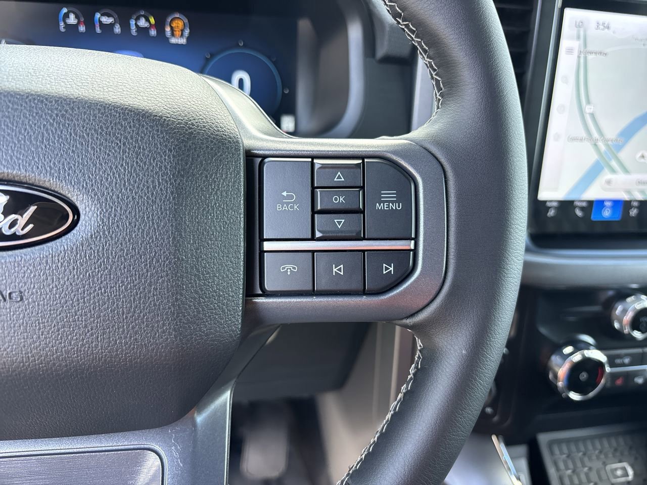 New 2025 Ford F150 XLT w/ Equipment Group 303A High image 33