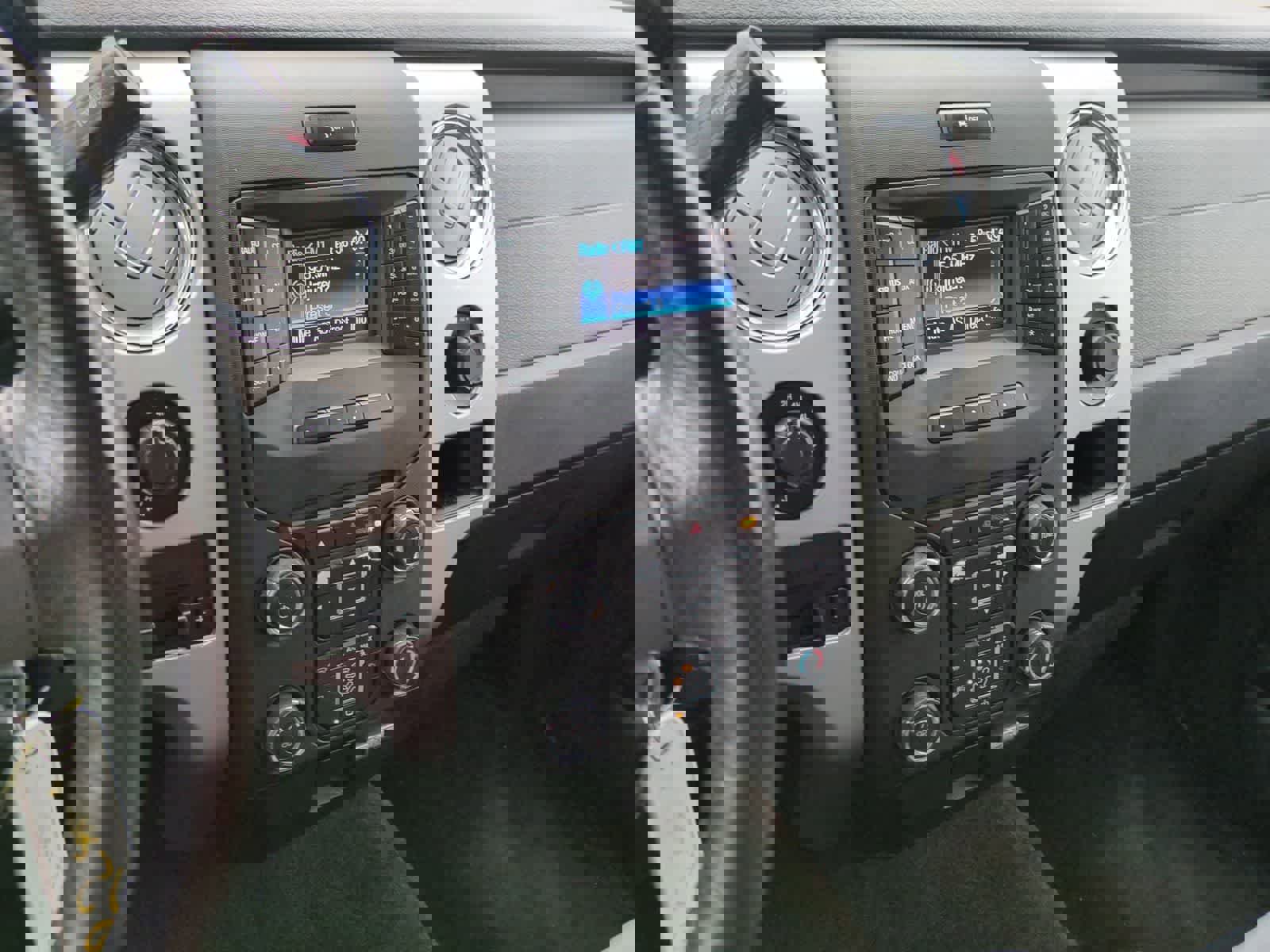 Used 2014 Ford F150 XLT w/ Equipment Group 302A Luxury image 24