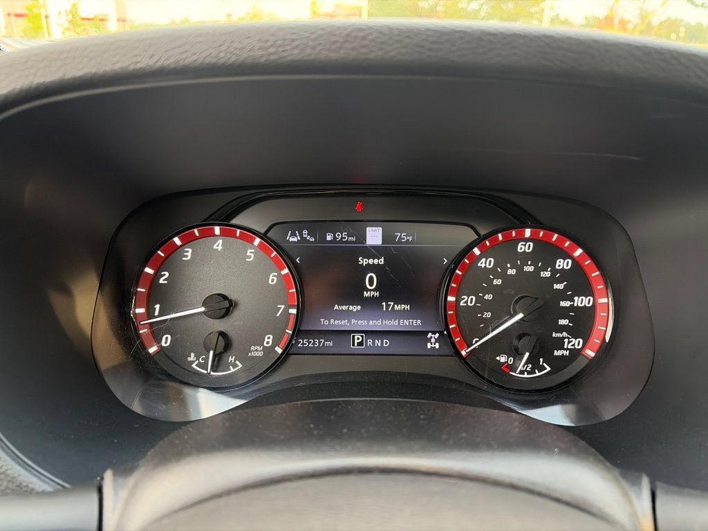 Used 2023 Nissan Frontier PRO-4X w/ Pro-4X Premium Package AWD/4WD image 26