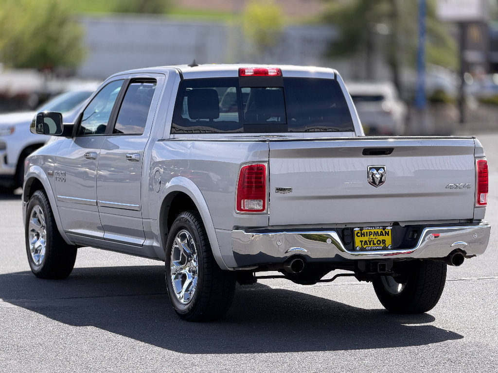 Used 2017 RAM 1500 Laramie w/ Convenience Group AWD/4WD image 17